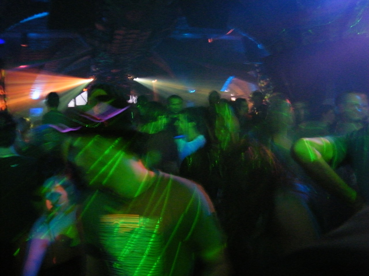 20  Chicago Nightclubs